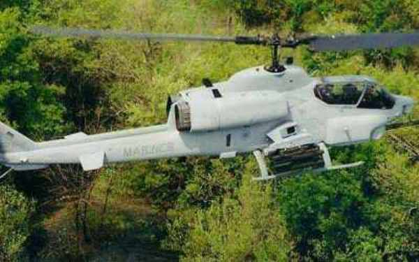 7. AH-1W